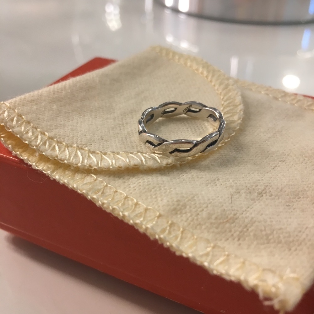 Twisted Wire Ring
